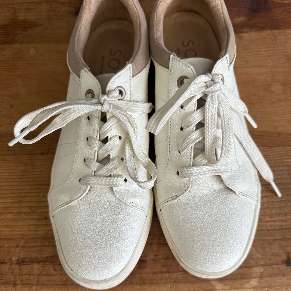 SOUL Naturalizer Neela Sneaker